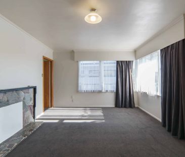 Family Home in Saint Andrews - Photo 5