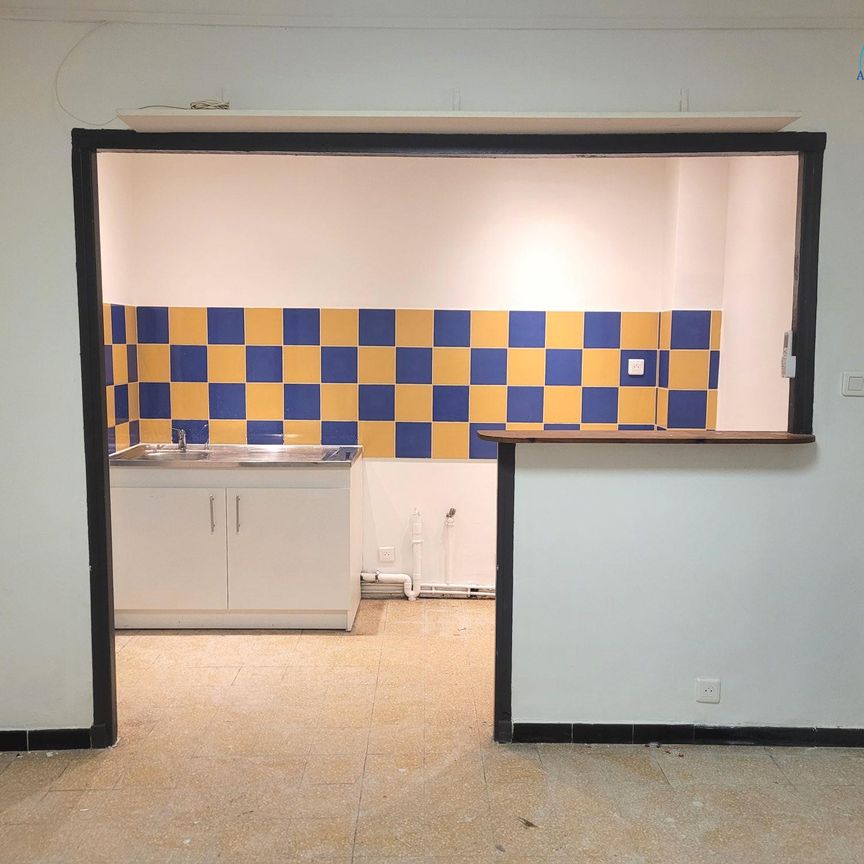 Location Appartement 2 pièces 28m² MARSEILLE 6ème - Photo 1