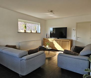 Open bebouwing met 3-4 slaapkamers, garage en tuin - Photo 6