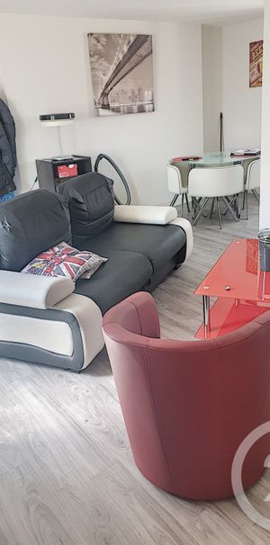 Location Appartement 2 pièces 50m² CLERMONT FERRAND 63000 - Photo 1