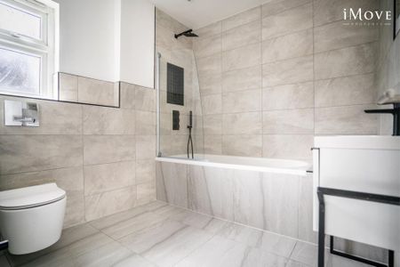 4 bedroom semi-detached house to rent - Photo 3