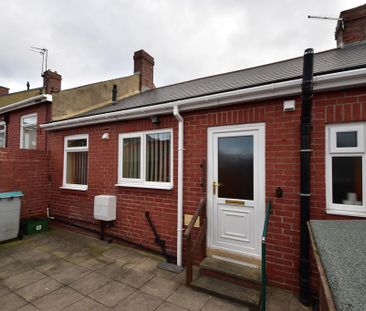 2 bedroom property to rent - Photo 2