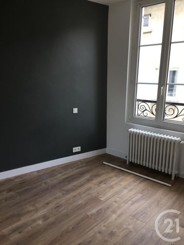 Location Appartement 2 pièces 42m² FONTAINEBLEAU 77300 - Photo 2