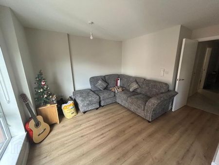 511 College Court Central, Belfast, BT1 6BZ - Photo 3