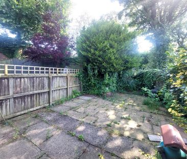 2 bedroom semi-detached house to rent - Photo 2