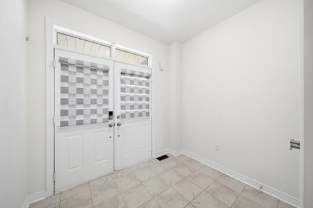 For Lease - 124 Chandler Terrace, Woodstock, Ontario - Photo 2