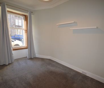 17B Forest Park Road, West End, Dundee - Photo 2