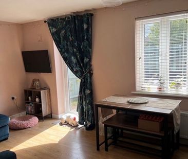 Room in a Shared Flat, Whitchu, BS14 - Photo 4
