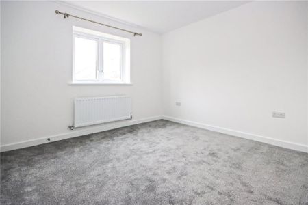 3 bedroom detached house to rent - Photo 5