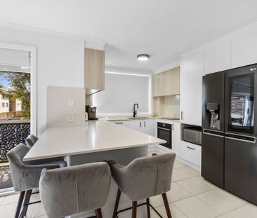 5/5 Rolan Court, Palm Beach. - Photo 3