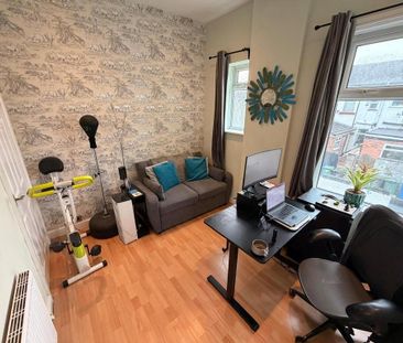 2 bedroom terraced house to rent - Photo 5