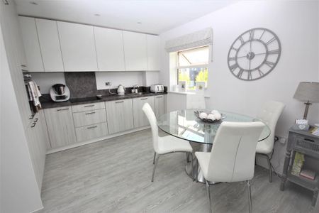 1 bedroom apartment to rent - Photo 4