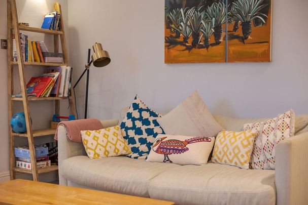 Rosslyn Hill - Photo 1