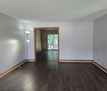 For Lease - 22 Centre Street Unit# 1, Aurora, Ontario - Photo 1