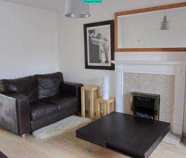 2 bedroom terraced house to rent - Photo 2