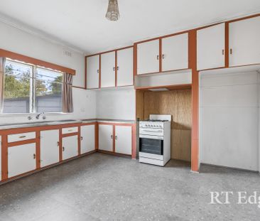Convenient Living in Prime Preston Location - Photo 4