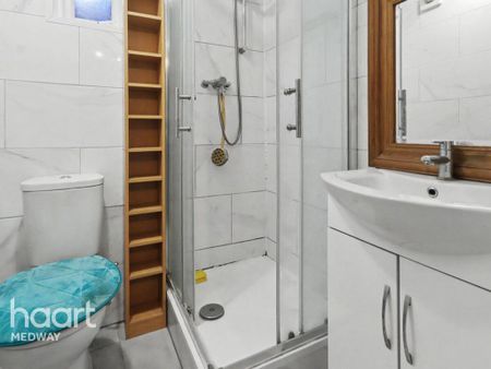 2 bedroom terraced house to rent - Photo 3