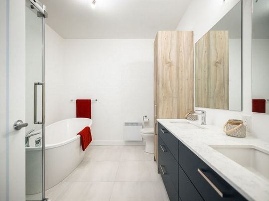 3 1/2 + den - Photo 1