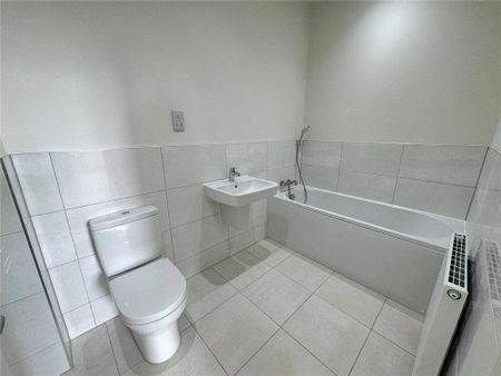 2 bedroom terraced house to rent - Photo 5