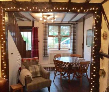 2 bedroom terraced house to rent - Photo 4