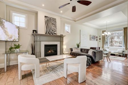 For Lease - 162 Glenvale Boulevard, Toronto, Ontario - Photo 5