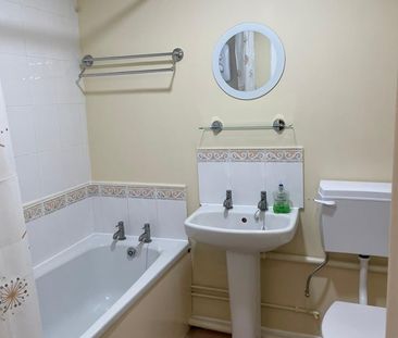 Studio Flat, Dobson House, SE14 - Photo 5