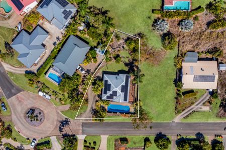 Elevated Living with Stunning Whitsunday Views - Photo 2