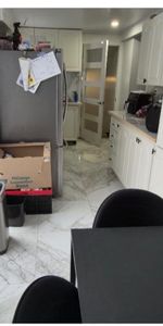 5 1/2 rénové à louer - Photo 3