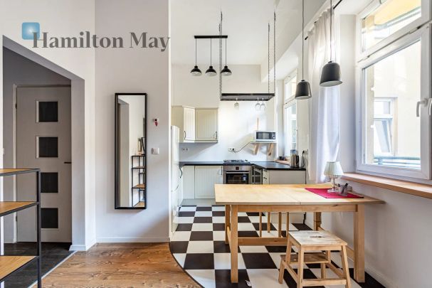 Klimatyczna kawalerka na Pradze Północ - Zdjęcie 1