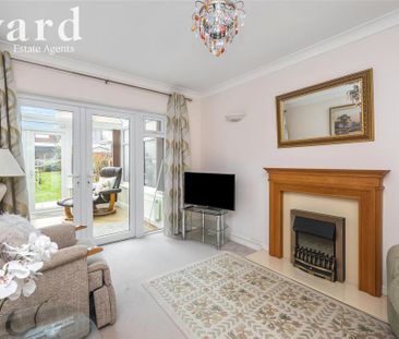 3 bedroom semi-detached bungalow to rent - Photo 5