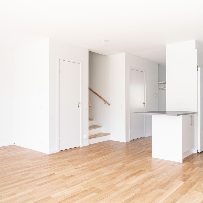 Travgatan, Bankeryd - Foto 1