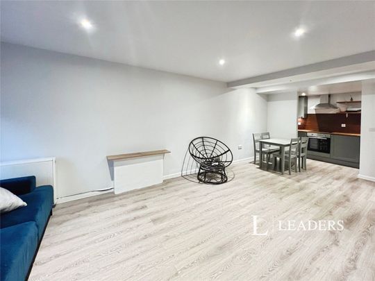 1 bedroom apartment to rent Verney Close, Buckingham, Buckinghamshire, MK18 - Photo 1