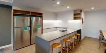 6 Bedroom Multishare Ensuite - Photo 3