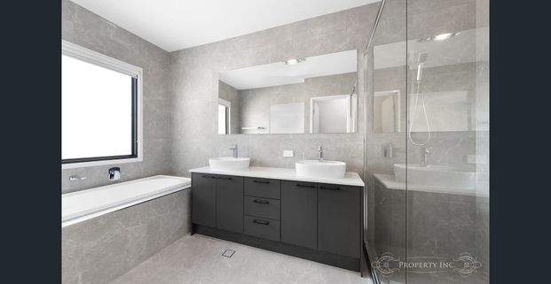 Modern Family Home Available For Lease! - Photo 1