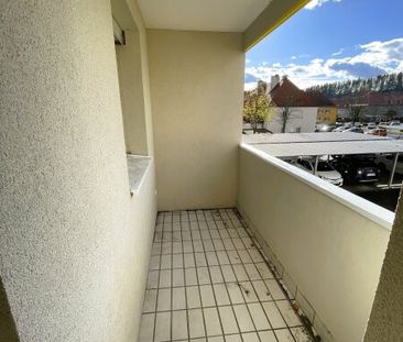 Freundliche Familienwohnung mit Loggia in schöner Lage! - Photo 3