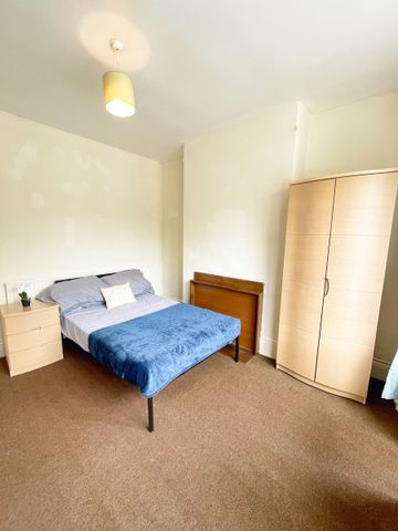 5 bedroom house share to rent - Photo 4