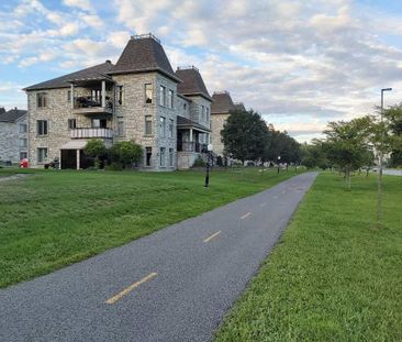 Lebourgneuf – Superbe condo 1112 pi² | 2 stationnements | Piscine c... - Photo 3