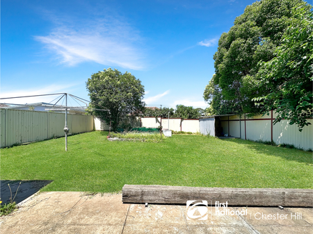 15 Hillcrest Avenue, 2163, Villawood Nsw - Photo 2