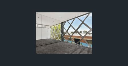 Lifestyle & Location - Photo 4