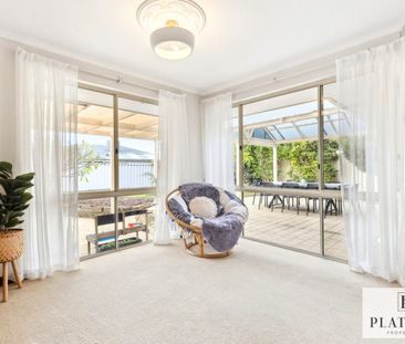 Your Ideal Safety Bay Retreat Awaits! - Photo 4