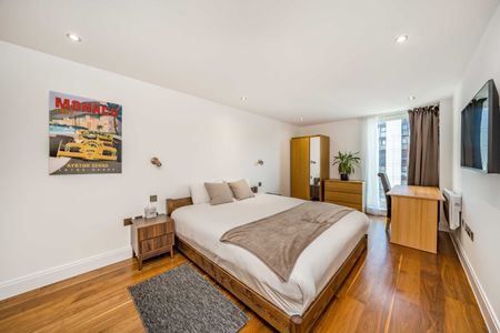 Winchester Road, Swiss Cottage, NW3, London - Photo 2