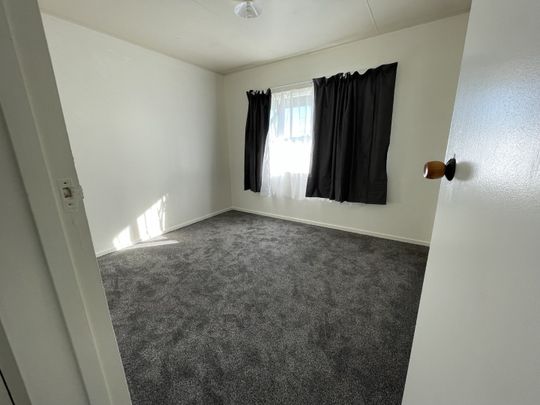 Kilkee Terrace, Flaxmere - Photo 1