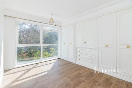 3 bedroom apartment to rent - Photo 4