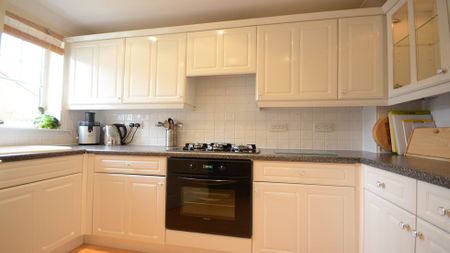 2 bedroom house to rent - Photo 2