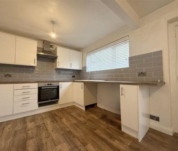 Pippins Road, Tewkesbury, GL20 - Photo 4