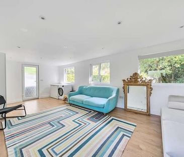 Eastfield Road, Burnham, SL1 - Photo 4