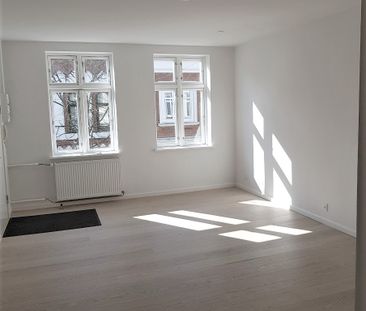 Skøn renoveret lejlighed i Silkeborg C - Photo 5