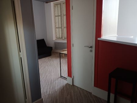 Location Appartement 1 pièce 28m² TROYES 10000 - Photo 3
