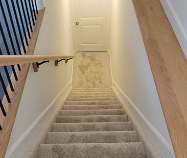 33 Walden Pond Dr, Amherstview, ON K7N 0E7 - Photo 5