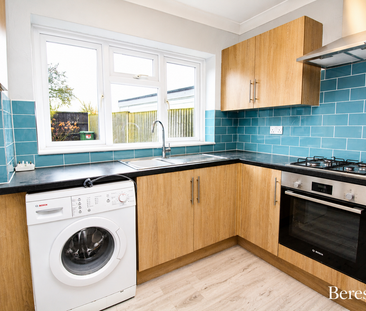 2 bedroom ground floor flat to rent - Photo 5